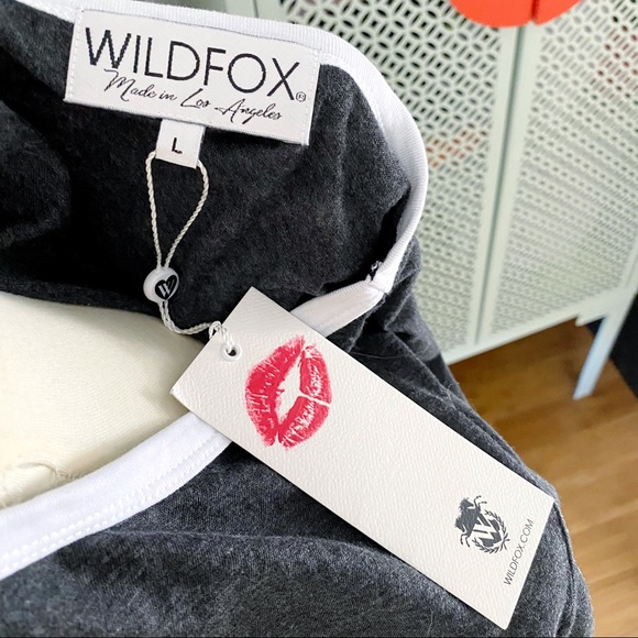 NWT Wildfox Pour Decisions Johnny Ringer Tee - Picture 5 of 10